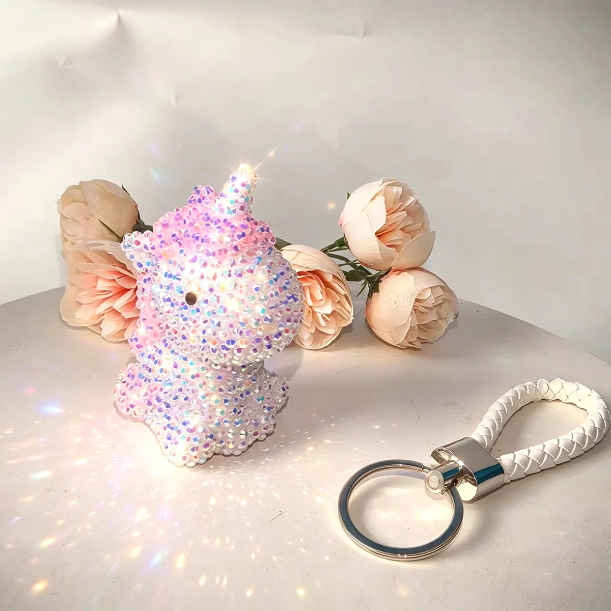 Cartoon Rainbow Unicorn Rhinestone Studded Keychain DIY Hot Selling Kids Gift Bag Pendant Pendant Ornaments Bag Pendant
Cartoon Rainbow Unicorn Rhinestone Studded Keychain DIY Hot Selling Kids Gift Bag Pendant Pendant Ornaments Bag Pendant