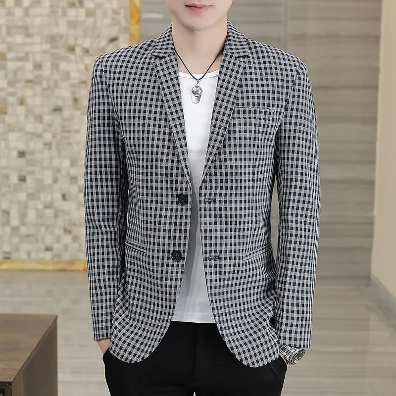 New spring and autumn collection: A fashionable business casual suit with a checkered pattern, soft and comfortable for men
New spring and autumn collection: A fashionable business casual suit with a checkered pattern, soft and comfortable for men