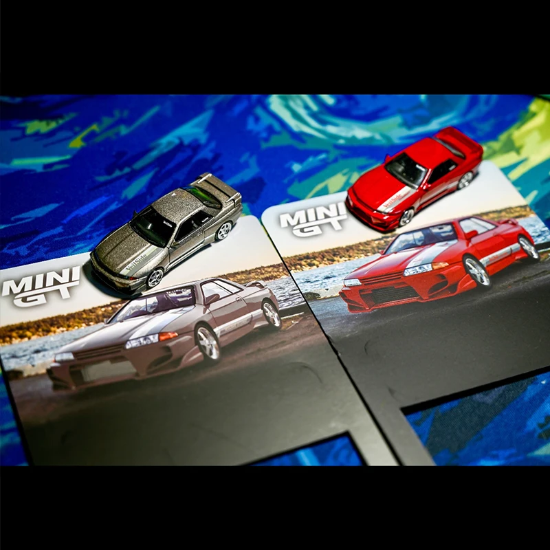 MINIGT VeilSide в наличии 1:64 Nissan Skyline GTR R32 Combat C-I Gem Red 987, литая под давлением модель автомобиля, коллекция игрушек
MINIGT VeilSide в наличии 1:64 Nissan Skyline GTR R32 Combat C-I Gem Red 987, литая под давлением модель автомобиля, коллекция игрушек