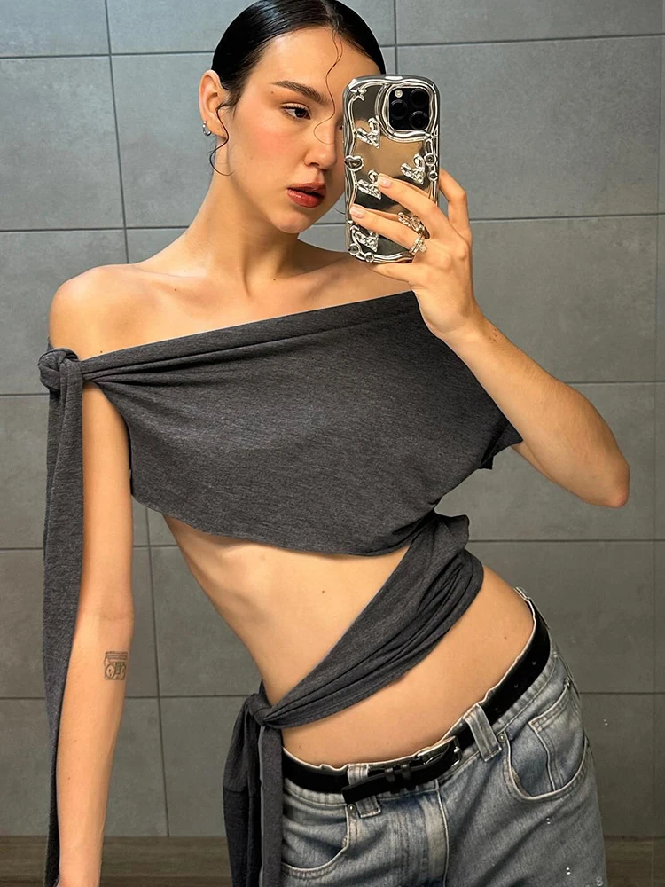 Nibber Hottie Hollow Bandage Tank Tops Women Ribbon One Shoulder Solid Summer Trend Wild Midnight Club Skinny Irregular Vest
Nibber Hottie Hollow Bandage Tank Tops Women Ribbon One Shoulder Solid Summer Trend Wild Midnight Club Skinny Irregular Vest