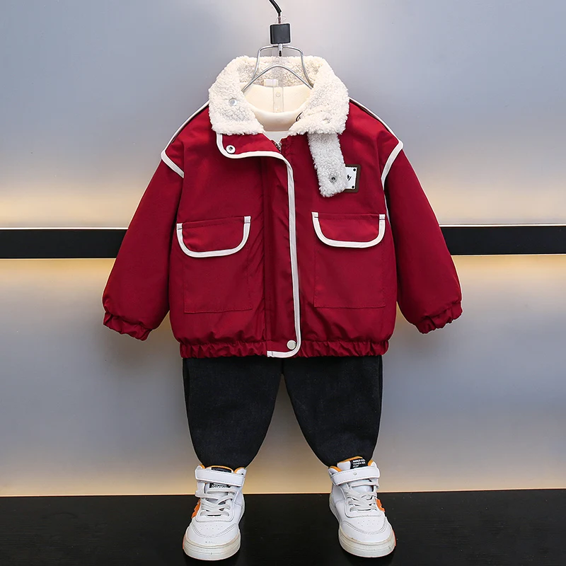 Thiened Cotton Jaet for Boys Autumn Winter New Arrival Korean Sle Baby Parka Coat Stand Fit Long Sve Waterproof
Thiened Cotton Jaet for Boys Autumn Winter New Arrival Korean Sle Baby Parka Coat Stand Fit Long Sve Waterproof