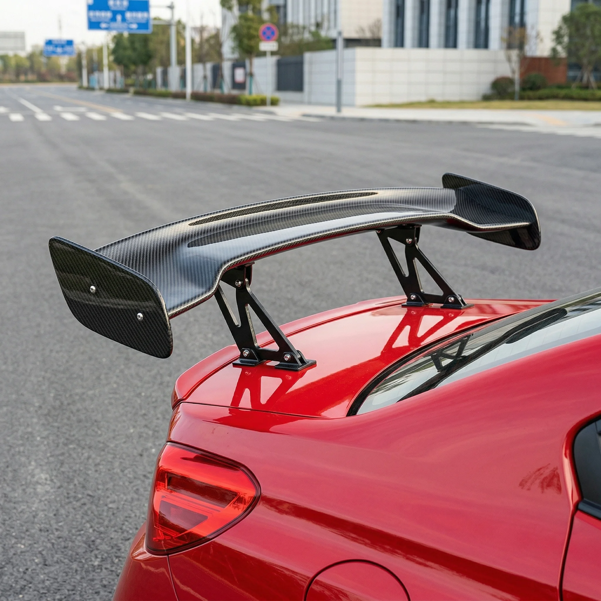 Universal 145CM Large Tail Wing GT Spoiler Exterior Modification High Foot Tail Wing High Bracket Fixed Wing Collision Bumper
Universal 145CM Large Tail Wing GT Spoiler Exterior Modification High Foot Tail Wing High Bracket Fixed Wing Collision Bumper