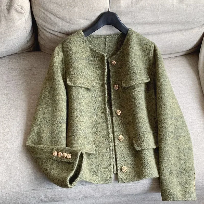 Boreathiman 2024 New Short Handmade Double-Sided Wool Coat Luxe Round-Neck Jacket for Fall/Winter Long Sleeve Top Clothes
Boreathiman 2024 New Short Handmade Double-Sided Wool Coat Luxe Round-Neck Jacket for Fall/Winter Long Sleeve Top Clothes