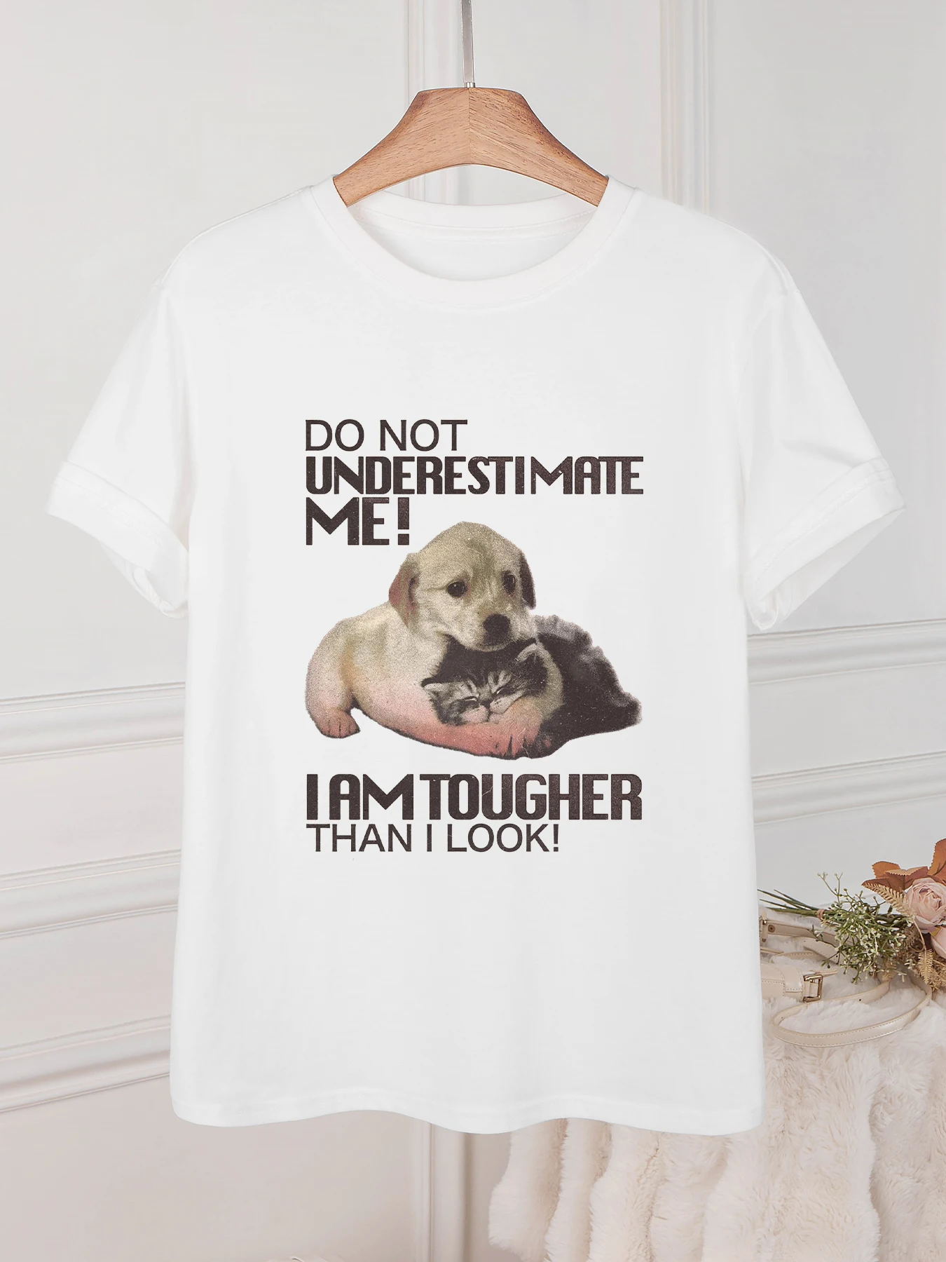 Women's Summer White Cotton Knitted Printed T-Shirt Letter And Cute Dog Print Loose Casual T-Shirt Top Breathable And Soft Wear
Women's Summer White Cotton Knitted Printed T-Shirt Letter And Cute Dog Print Loose Casual T-Shirt Top Breathable And Soft Wear