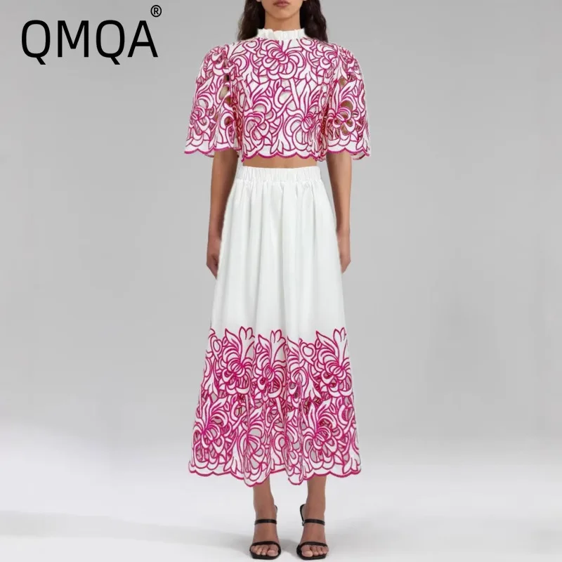 QMQA Модный женский комплект из 2 предметов с вышивкой Hollou Out, воротник-стойка, топ с короткими рукавами, юбки с высокой талией, комплекты весны 2025 QM160 
QMQA Модный женский комплект из 2 предметов с вышивкой Hollou Out, воротник-стойка, топ с короткими рукавами, юбки с высокой талией, комплекты весны 2025 QM160