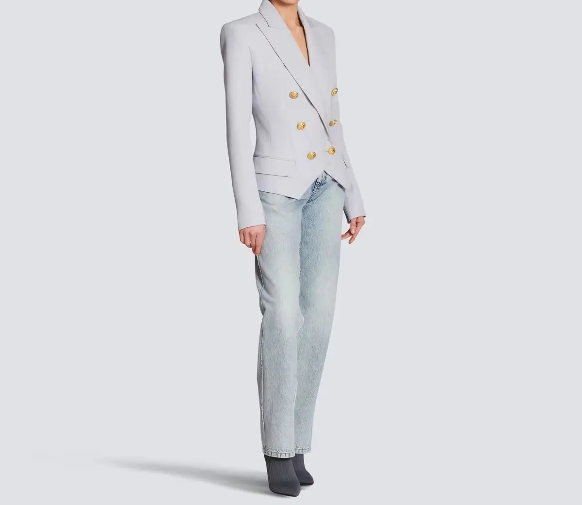 Three Colors Of High-Quality New Fashionable Solid Lion Head Button Long Sleeved Smooth Fabric Commuting Casual Women Suit Jack
Three Colors Of High-Quality New Fashionable Solid Lion Head Button Long Sleeved Smooth Fabric Commuting Casual Women Suit Jack