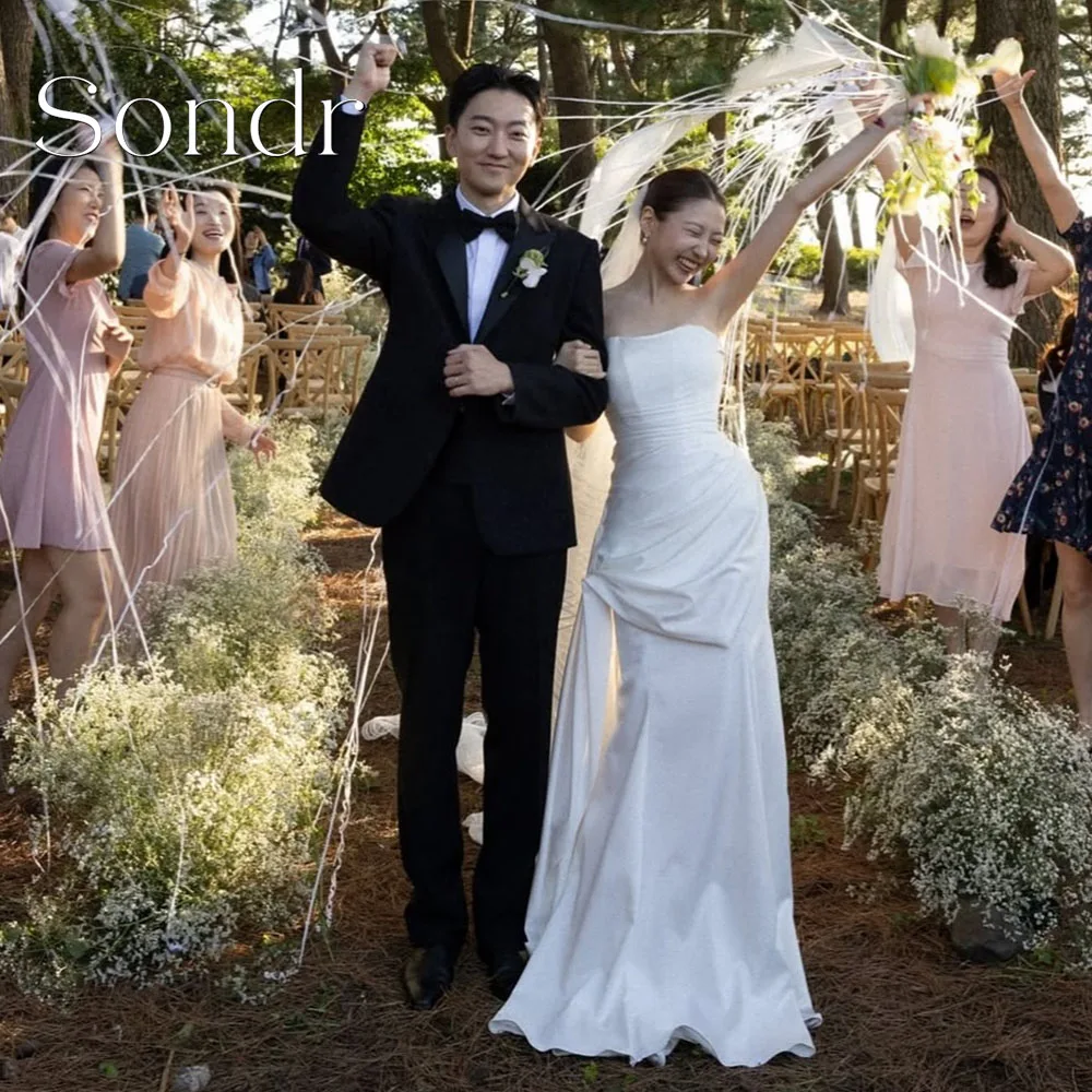 Sondr Customized Elegant Strapless Satin Korean Wedding Dresses Classic Floor-Length Bridal Party Gowns Evening Dresses 2026
Sondr Customized Elegant Strapless Satin Korean Wedding Dresses Classic Floor-Length Bridal Party Gowns Evening Dresses 2026