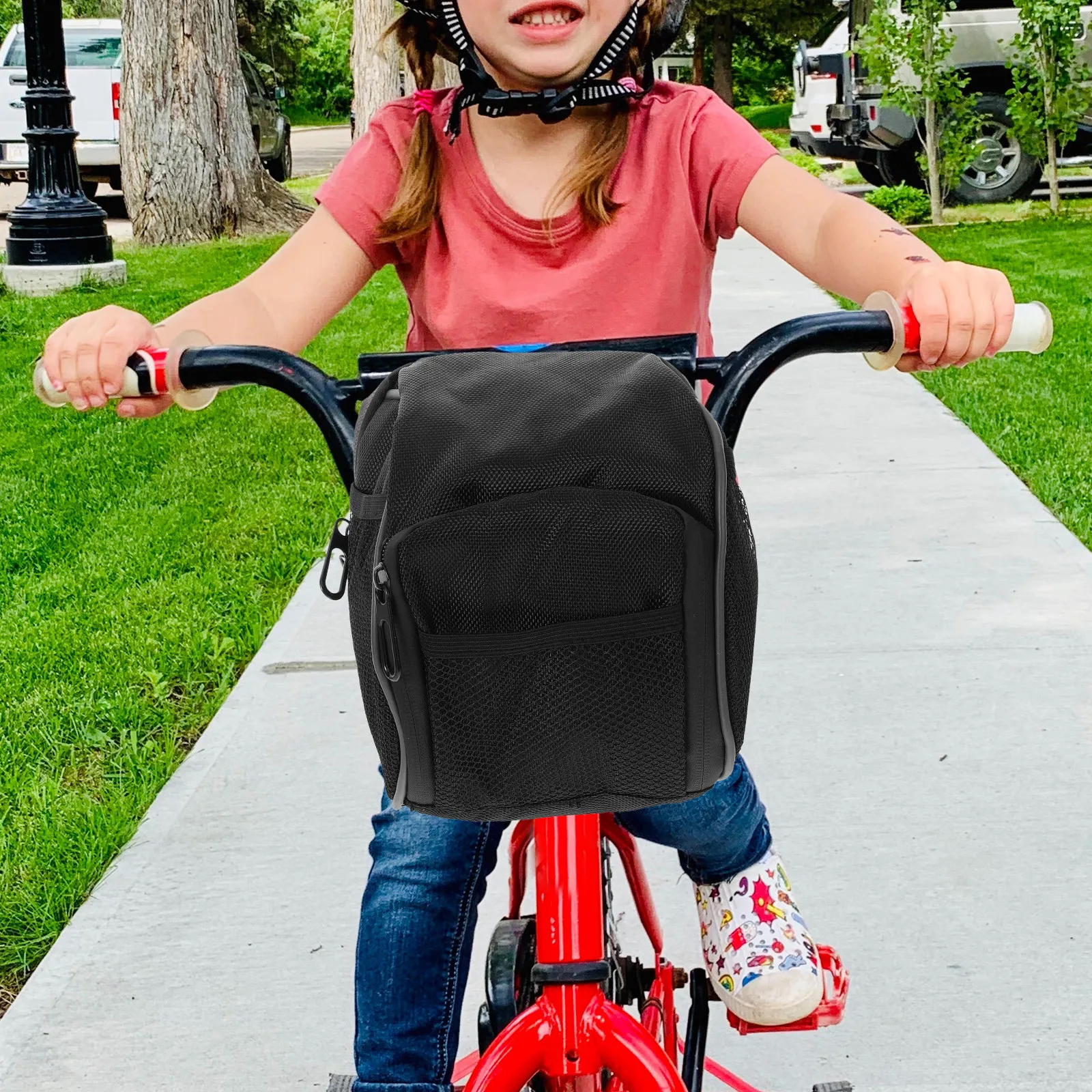 Handlebar Bag Bike Front Tube Frame Large Capacity Black Nylon Cycling Bag Safe Zippered Closure Outdoor Cycling Storage
Handlebar Bag Bike Front Tube Frame Large Capacity Black Nylon Cycling Bag Safe Zippered Closure Outdoor Cycling Storage