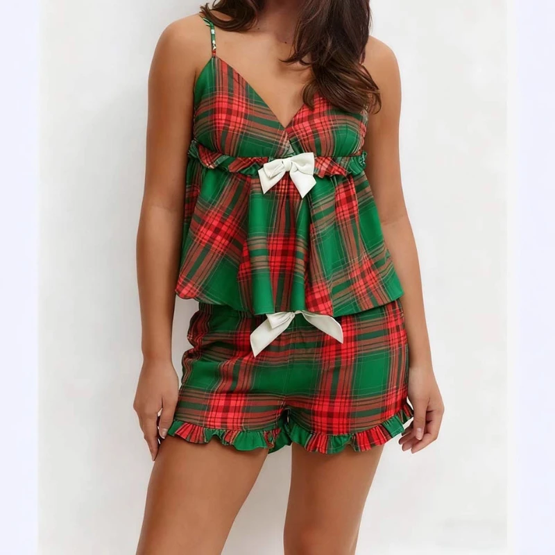 Pajamas women's plaid suspenders shorts bow decorative loungewear two-piece set can be worn outside
Pajamas women's plaid suspenders shorts bow decorative loungewear two-piece set can be worn outside