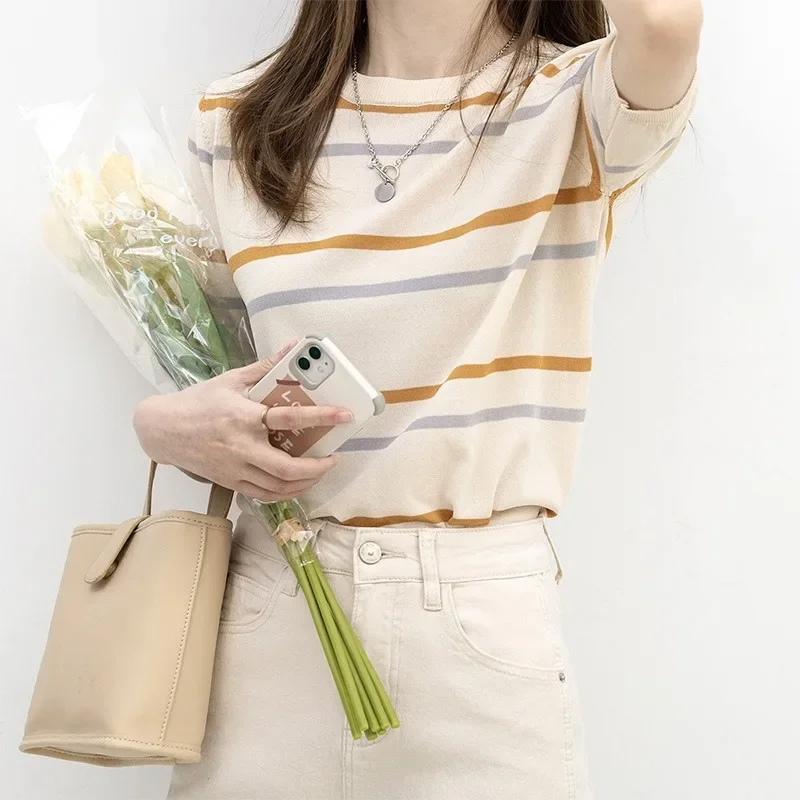 Sweaters Knitted Sweater Women Pullovers New Short Sleeve Striped Knit Sweater Pullover Women Tops O-Neck Sueter Feminino Q3454
Sweaters Knitted Sweater Women Pullovers New Short Sleeve Striped Knit Sweater Pullover Women Tops O-Neck Sueter Feminino Q3454