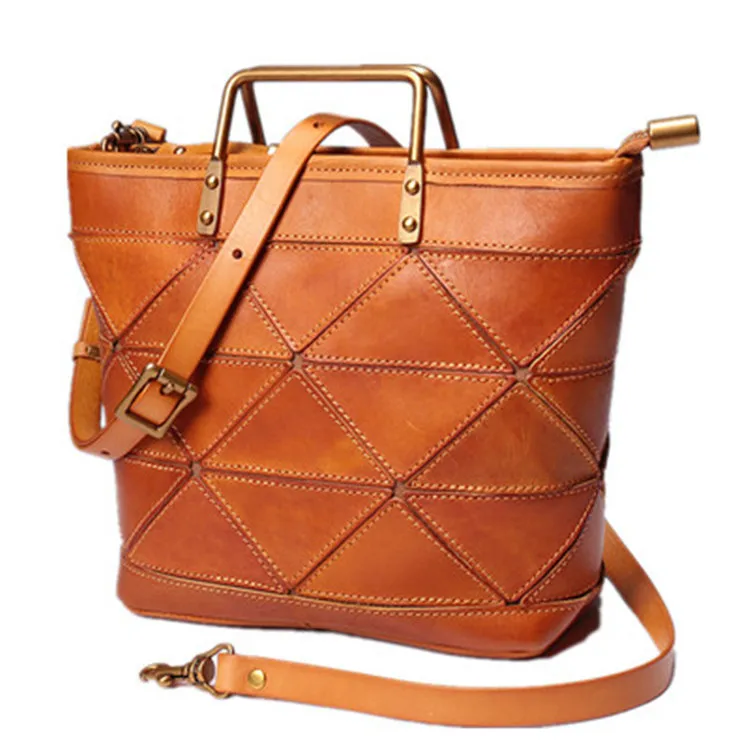 New Genuine Leather Women Handbags Female Shoulder Diagonal Bag Splicing Rhombic Messenger Bags Puzzle Feeling Retro 2025 New
New Genuine Leather Women Handbags Female Shoulder Diagonal Bag Splicing Rhombic Messenger Bags Puzzle Feeling Retro 2025 New
