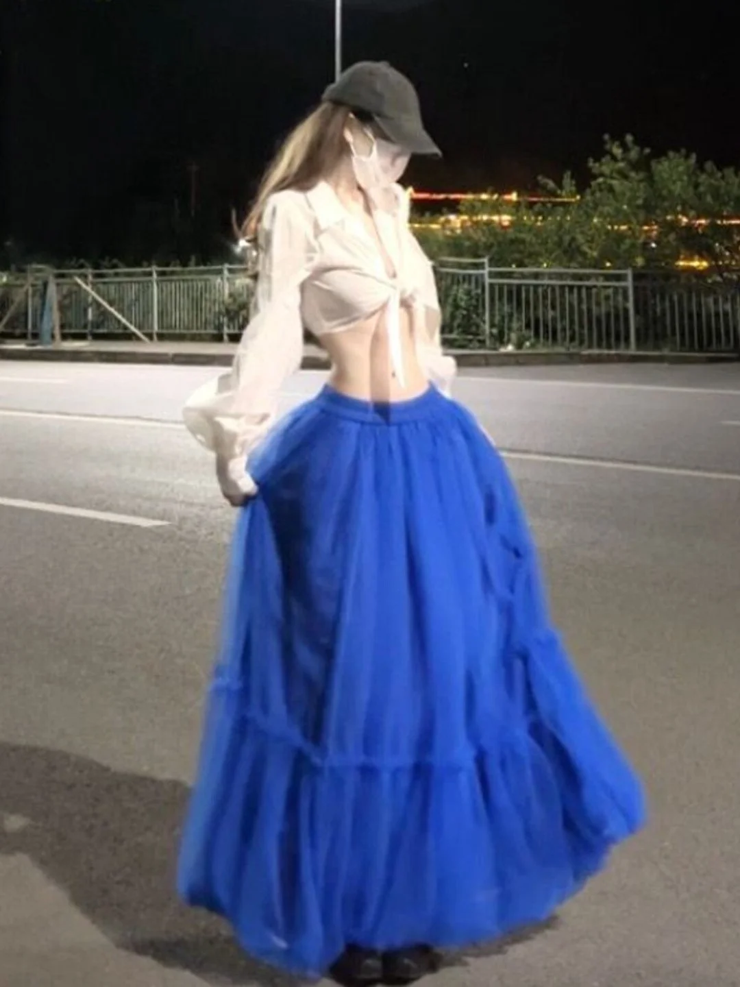 Gentle Wind Unique Beautiful Mesh Skirt Two-Piece Set Complete OOTD Summer 2026 Casual Versatile Stylish Women's Fashion
Gentle Wind Unique Beautiful Mesh Skirt Two-Piece Set Complete OOTD Summer 2026 Casual Versatile Stylish Women's Fashion