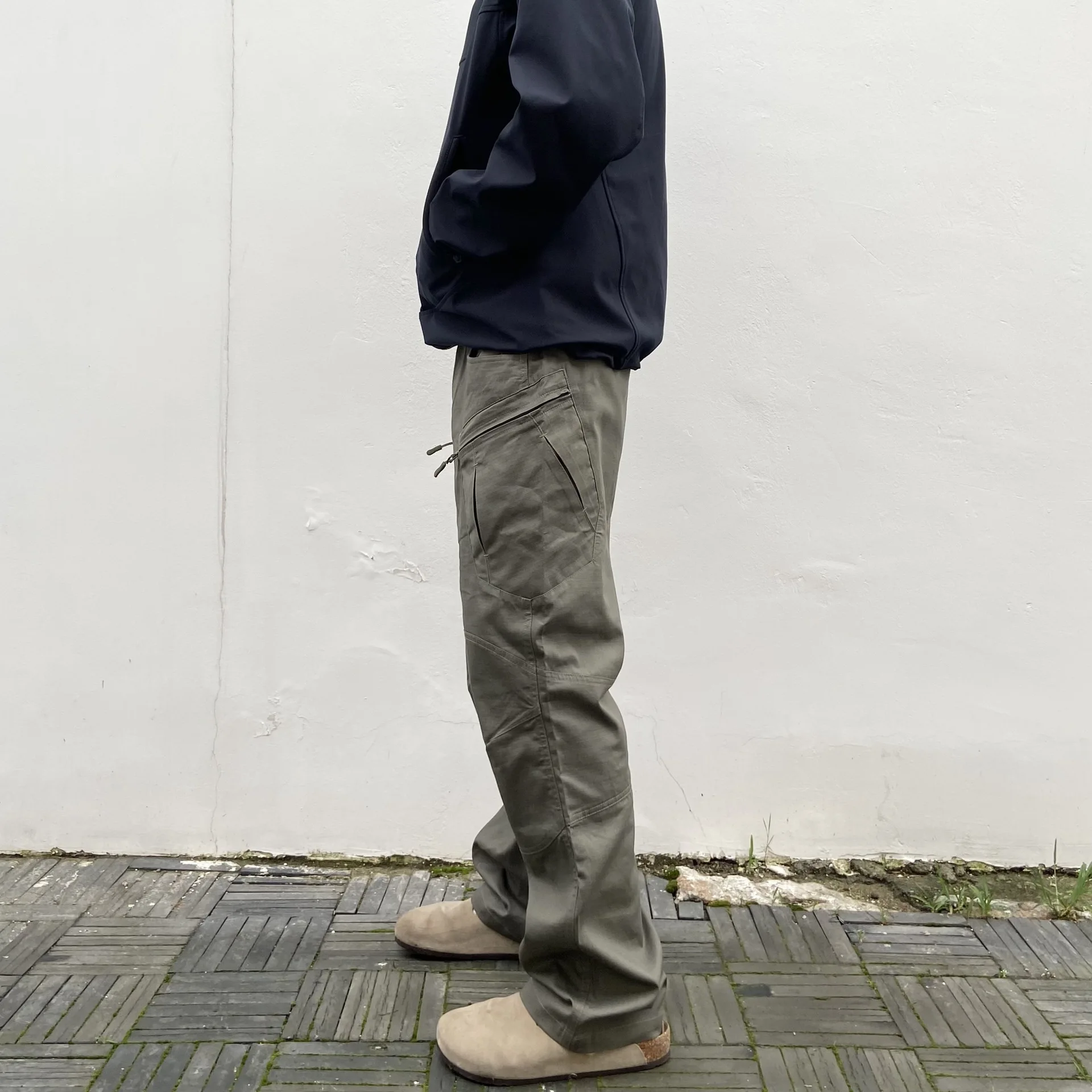 Autumn And Winter Multi-pocket Outdoor Straight Overalls Tactical Pants
Autumn And Winter Multi-pocket Outdoor Straight Overalls Tactical Pants