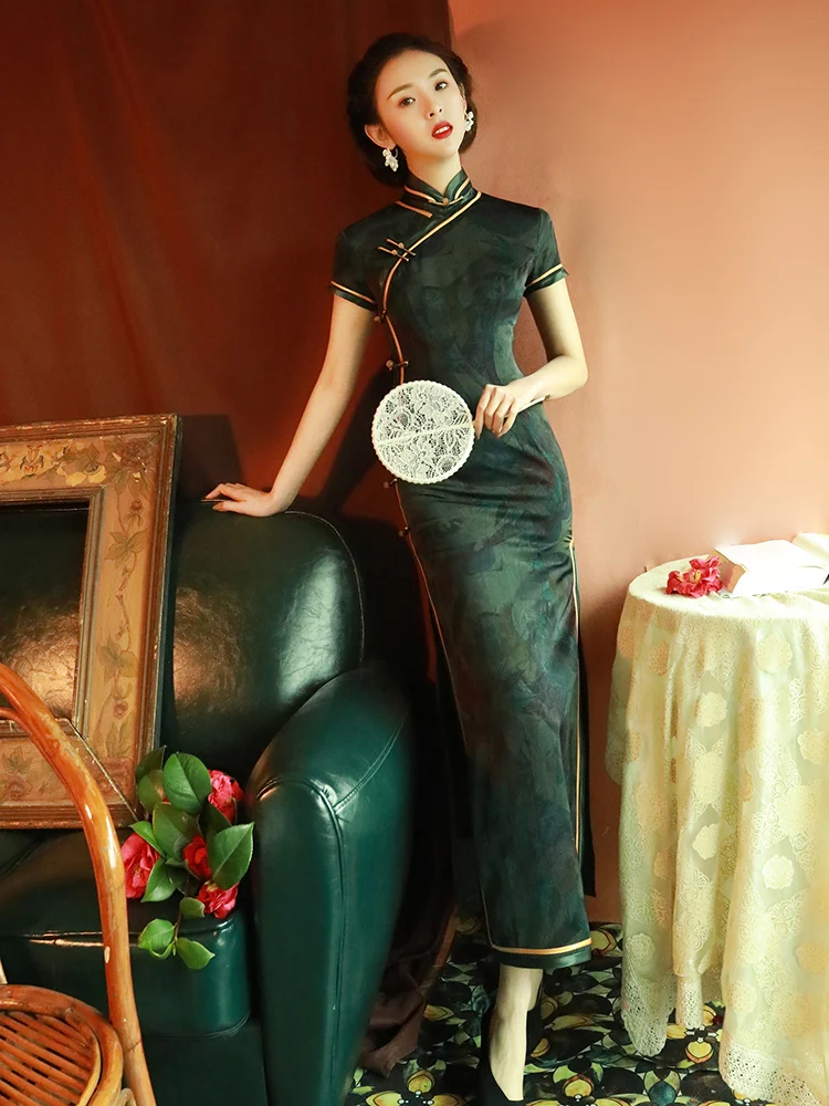 Элегантное винтажное платье для молодых девушек с цветочным узором, высоким разрезом, коротким рукавом, высокого качества, для повседневной носки
Элегантное винтажное платье для молодых девушек с цветочным узором, высоким разрезом, коротким рукавом, высокого качества, для повседневной носки
