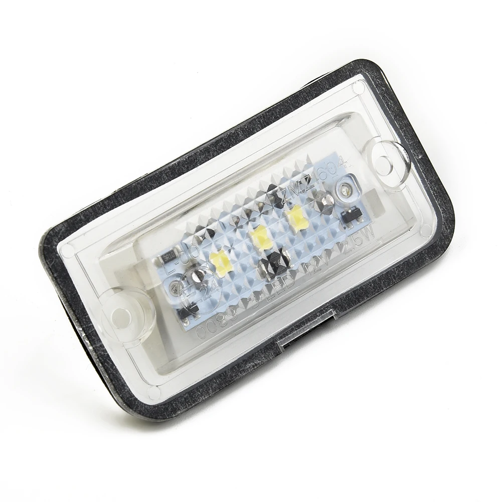 2pcs White ABS Car LED License Plate Lights For Mercedes C-Class W203 Sedan High Brightness Car Headlight Fog Light
2pcs White ABS Car LED License Plate Lights For Mercedes C-Class W203 Sedan High Brightness Car Headlight Fog Light