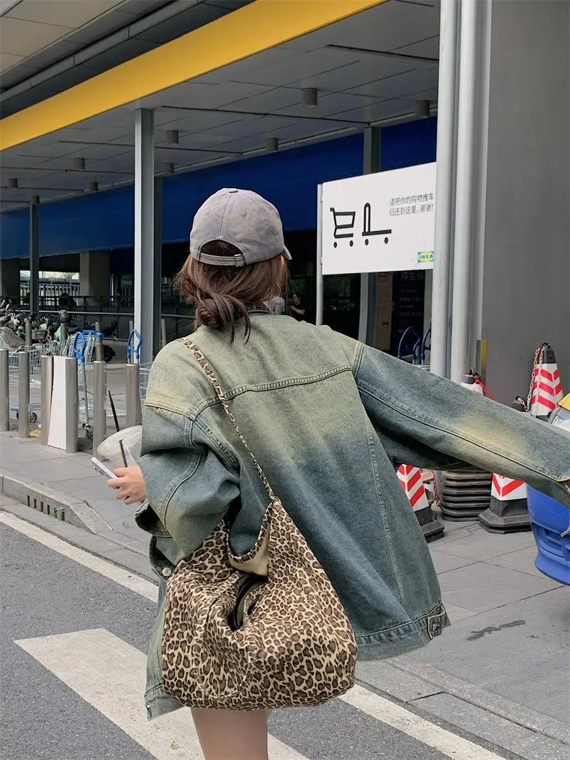 Denim Coat For Woman Womens Winter Plush Quilted Fleece-Lined Padded Flared Mountaineering Nomadic Style Softshell Ruffled Daily
Denim Coat For Woman Womens Winter Plush Quilted Fleece-Lined Padded Flared Mountaineering Nomadic Style Softshell Ruffled Daily