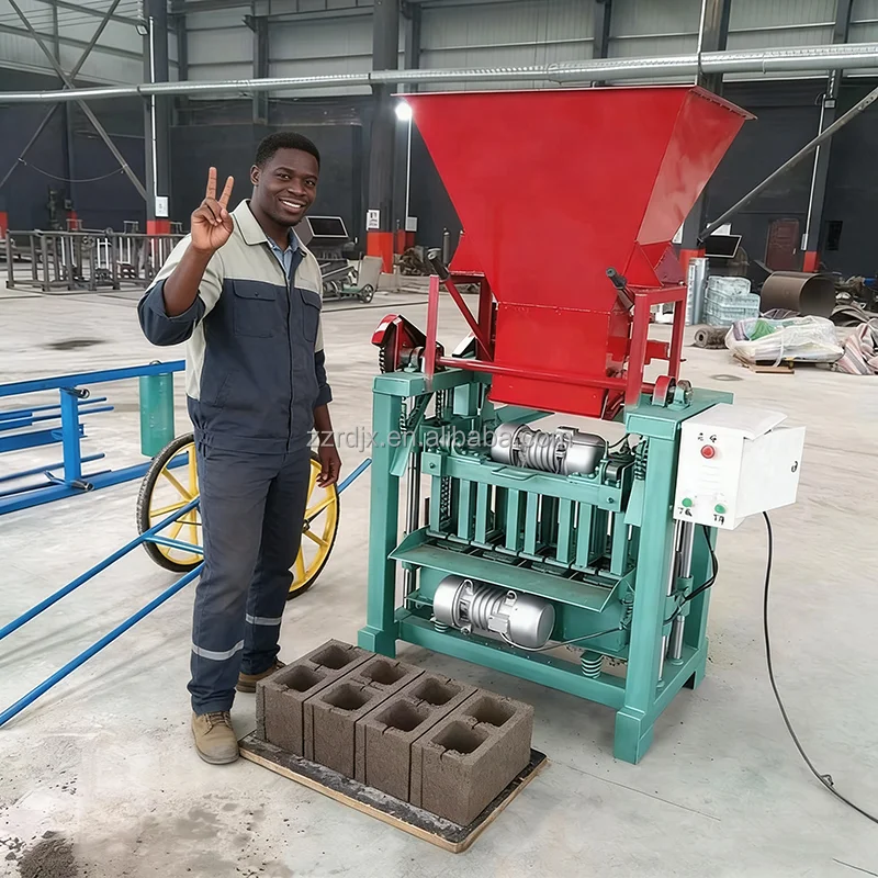 Мобильная машина для производства полых бетонных блоков с двигателем для ручного изготовления блоков для цементных кирпичей
Мобильная машина для производства полых бетонных блоков с двигателем для ручного изготовления блоков для цементных кирпичей