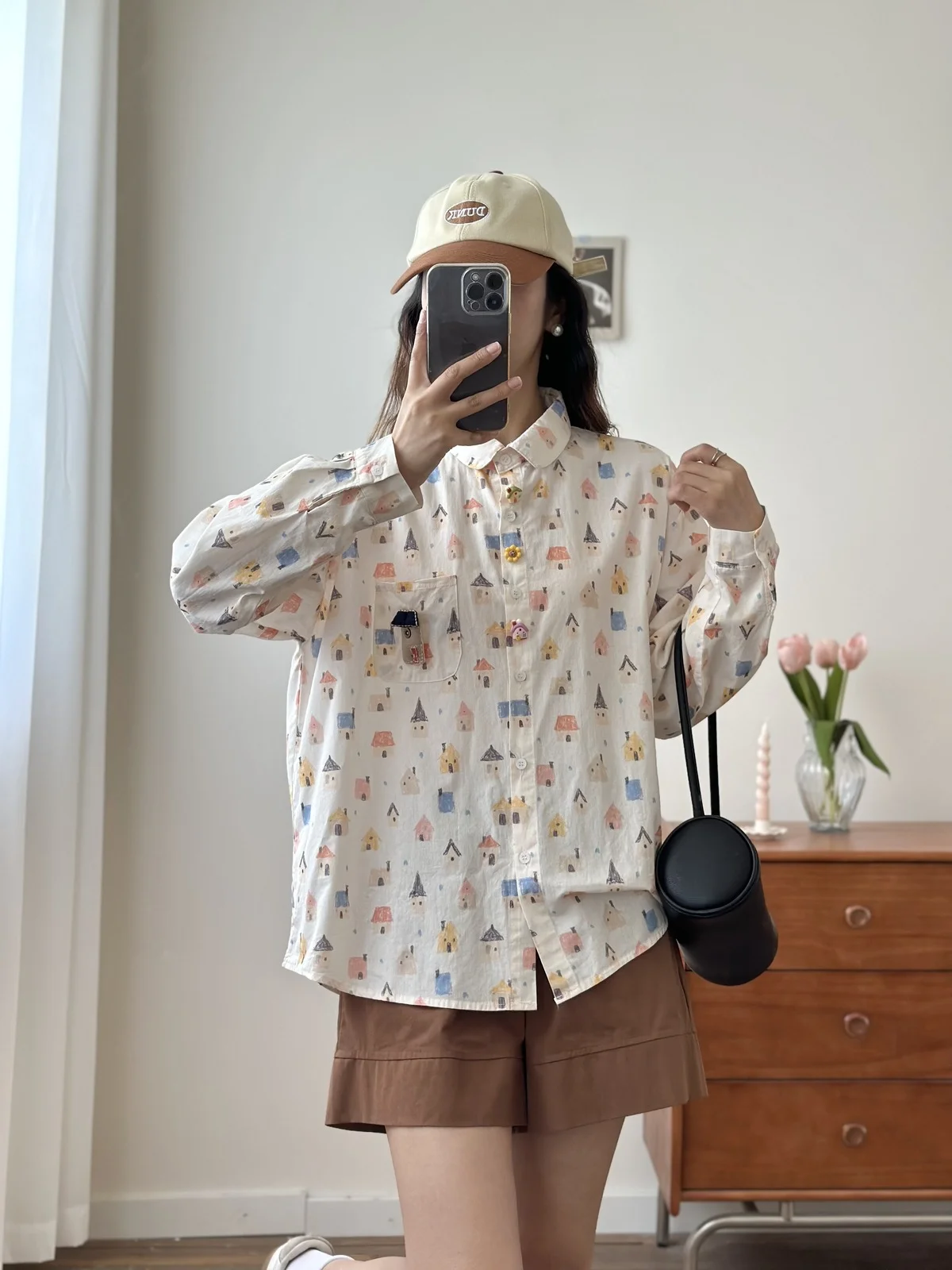 2025 New autumn women clothing harajuku fashion original cartoon houses print shirts 100% cotton blouses long sleeve tops
2025 New autumn women clothing harajuku fashion original cartoon houses print shirts 100% cotton blouses long sleeve tops