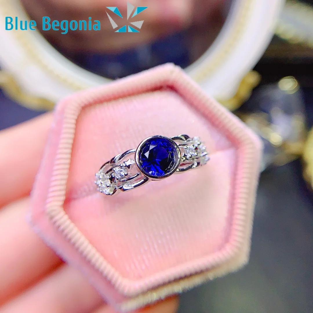 925 Sterling Silver Sapphire Ring for Women Fine Jewelry Anniversary Gift 6*6MM Gemstone
925 Sterling Silver Sapphire Ring for Women Fine Jewelry Anniversary Gift 6*6MM Gemstone