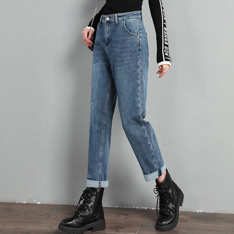 2024 New Women's High Waist Jeans Autumn Winter Vintage Harem Pants Loose Female Denim Trousers High Quality Blue Jeans L-8xl
2024 New Women's High Waist Jeans Autumn Winter Vintage Harem Pants Loose Female Denim Trousers High Quality Blue Jeans L-8xl