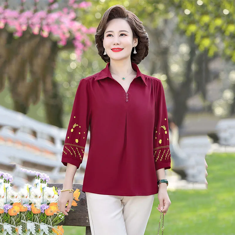 Summer 4XL 5XL Embroidery Two-piece Suit Women Chic Three Quarter Sleeve V-neck Top+Loose Casual Pants 2 Sets Middle-aged Female
Summer 4XL 5XL Embroidery Two-piece Suit Women Chic Three Quarter Sleeve V-neck Top+Loose Casual Pants 2 Sets Middle-aged Female