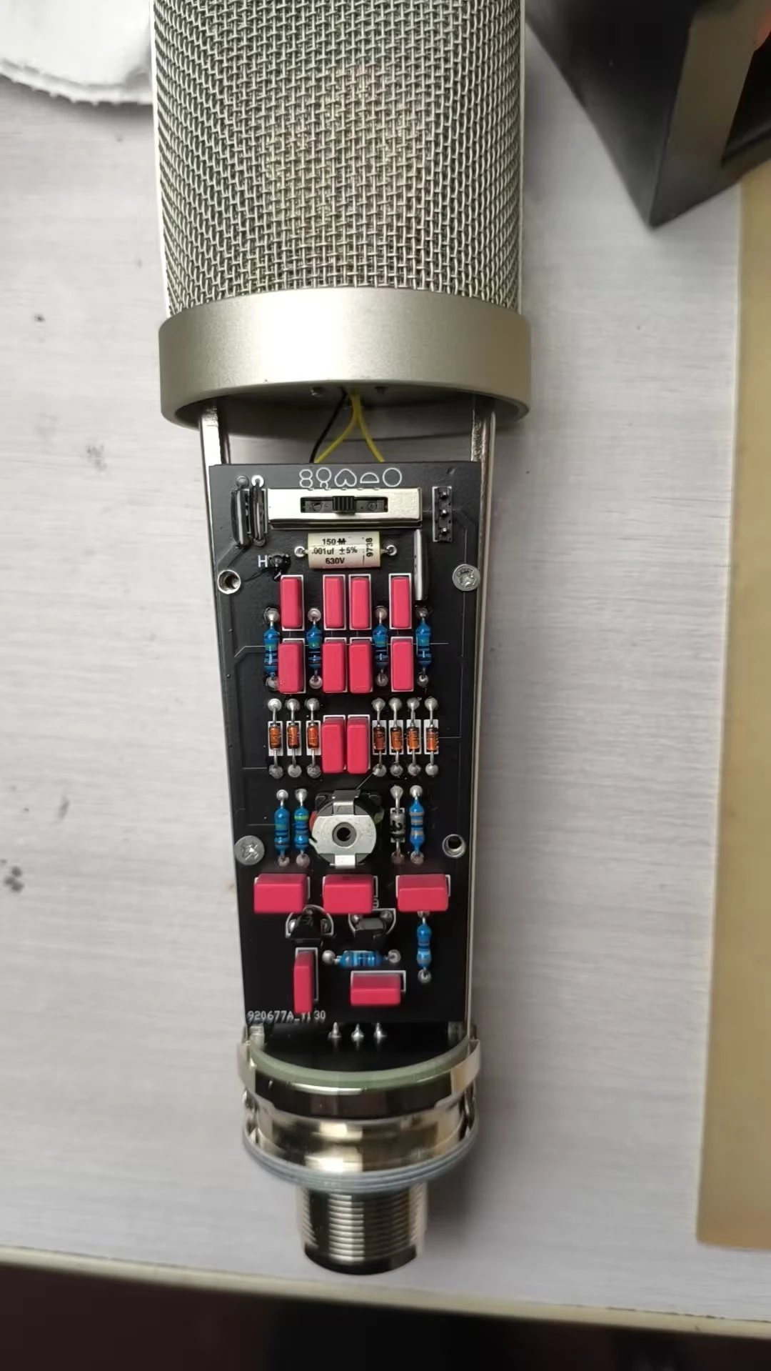 Новый классический высококачественный конденсаторный микрофон DIY-U89, 5 направлений звукоснимания, для профессиональной записи/пения
Новый классический высококачественный конденсаторный микрофон DIY-U89, 5 направлений звукоснимания, для профессиональной записи/пения