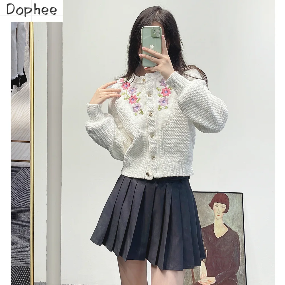 High Quality 100% Cotton Knitting Cardigans Coat Cute Flowers Embroidery Single-breasted Sweater Top Long-sleeved Short Jacket
High Quality 100% Cotton Knitting Cardigans Coat Cute Flowers Embroidery Single-breasted Sweater Top Long-sleeved Short Jacket