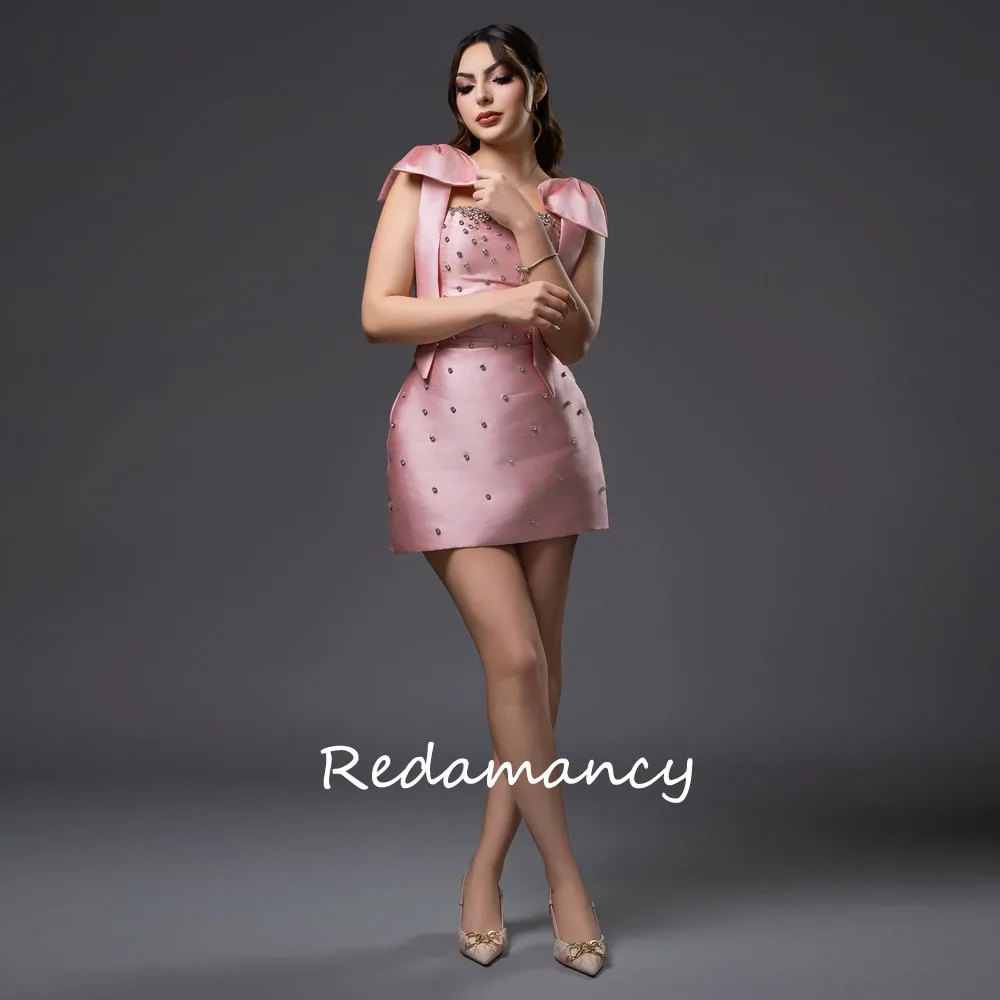 Redamancy Pink Strapless Satin Evening Dresses Bow Spaghetti Strap Above Knee Prom Dress Elegant Short Dubai Mermaid Party Dress
Redamancy Pink Strapless Satin Evening Dresses Bow Spaghetti Strap Above Knee Prom Dress Elegant Short Dubai Mermaid Party Dress