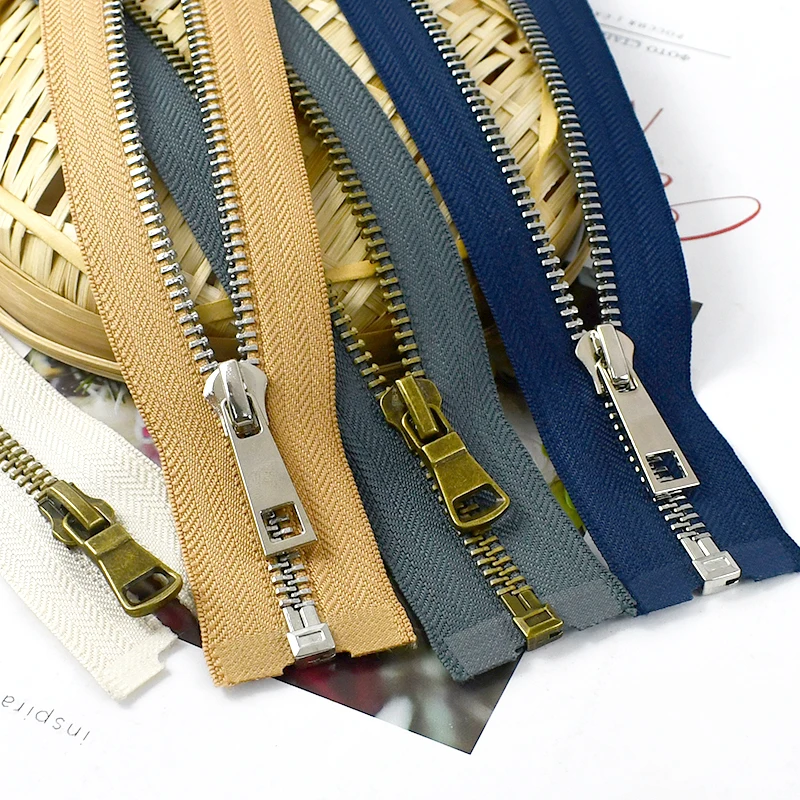 5/10Pcs 5# Metal Zippers 40/50/60/70/80cm Open-end Zipper Repair Kit Bag Purse Garment Coats Zips Sewing Material Accessories
5/10Pcs 5# Metal Zippers 40/50/60/70/80cm Open-end Zipper Repair Kit Bag Purse Garment Coats Zips Sewing Material Accessories