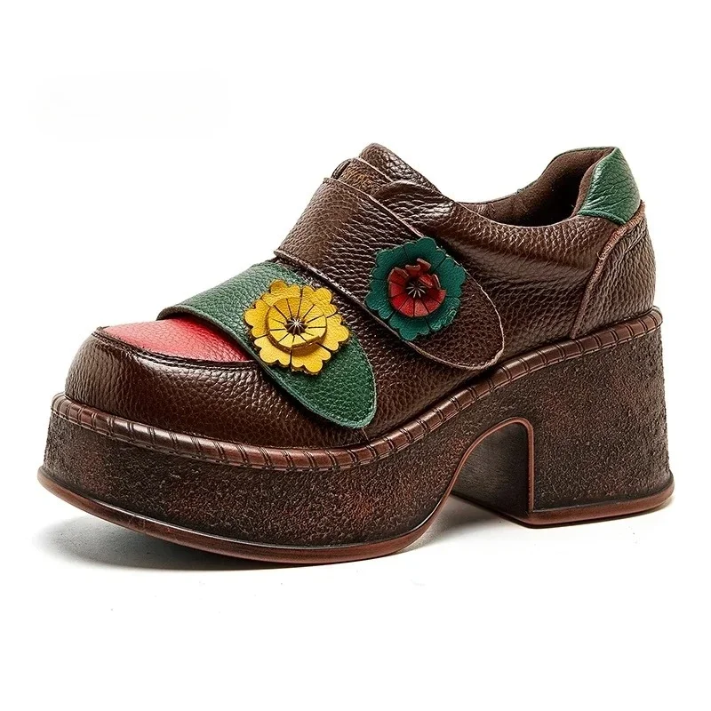 Новинка 2023 года, женская модная обувь из воловьей кожи с верхним слоем 7 см, цветные цветы, нескользящая обувь на толстой подошве, туфли-лифты на высоком каблуке Tide
Новинка 2023 года, женская модная обувь из воловьей кожи с верхним слоем 7 см, цветные цветы, нескользящая обувь на толстой подошве, туфли-лифты на высоком каблуке Tide