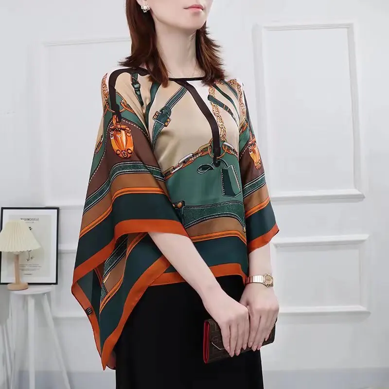 110*110cm Fashion Scarves Women Pullover scarf Shawl Print Silk Satin Hijab Female Bandana Luxury Brand Square Ladies bandanna
110*110cm Fashion Scarves Women Pullover scarf Shawl Print Silk Satin Hijab Female Bandana Luxury Brand Square Ladies bandanna