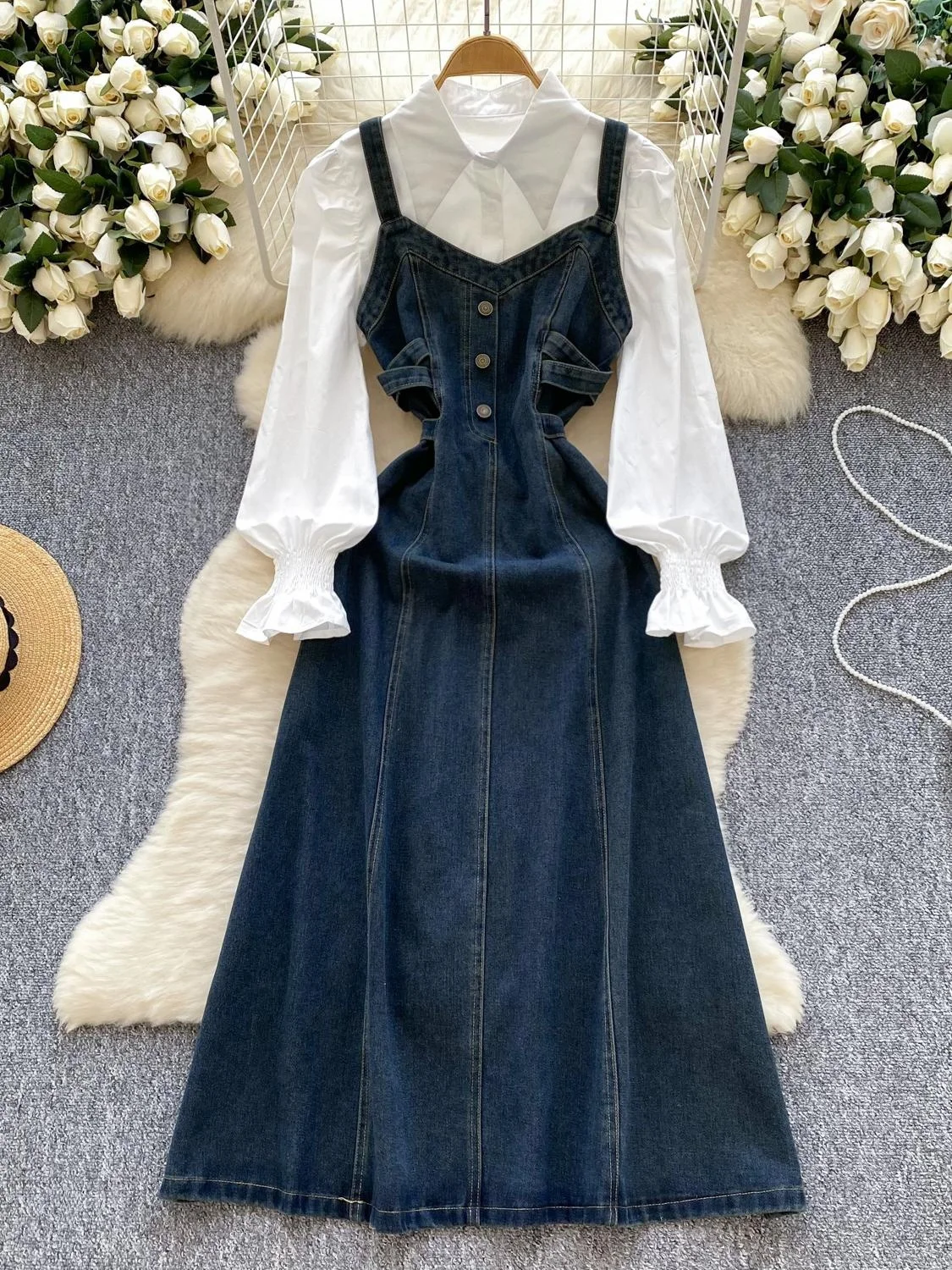Korean Sle Women's irt Bubble Sve Denim Overalls Set Bow Design Versatile Age-Reducing Chic Winter Faion Outfit
Korean Sle Women's irt Bubble Sve Denim Overalls Set Bow Design Versatile Age-Reducing Chic Winter Faion Outfit