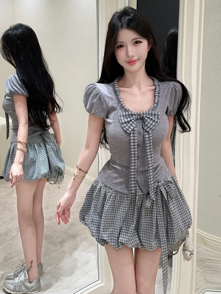 Fashionable Sexy Slim Fit Bow Bubble Sleeve Shirt And High Waist Flower Bud Puffy Skirt Set Women's Casual Wear
Fashionable Sexy Slim Fit Bow Bubble Sleeve Shirt And High Waist Flower Bud Puffy Skirt Set Women's Casual Wear