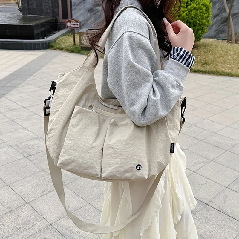 Women Travel Shoulder Bag Retro Commuting Hiking Camping Sports Female Crossbody Bags Large Portable Short Trip Tote Pack
Women Travel Shoulder Bag Retro Commuting Hiking Camping Sports Female Crossbody Bags Large Portable Short Trip Tote Pack