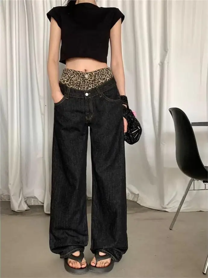 Широкие брюки прямого кроя с высокой талией. Женские джинсовые брюки осеннего сезона. Американский ретро. Повседневные длинные брюки с леопардовым принтом.
Широкие брюки прямого кроя с высокой талией. Женские джинсовые брюки осеннего сезона. Американский ретро. Повседневные длинные брюки с леопардовым принтом.