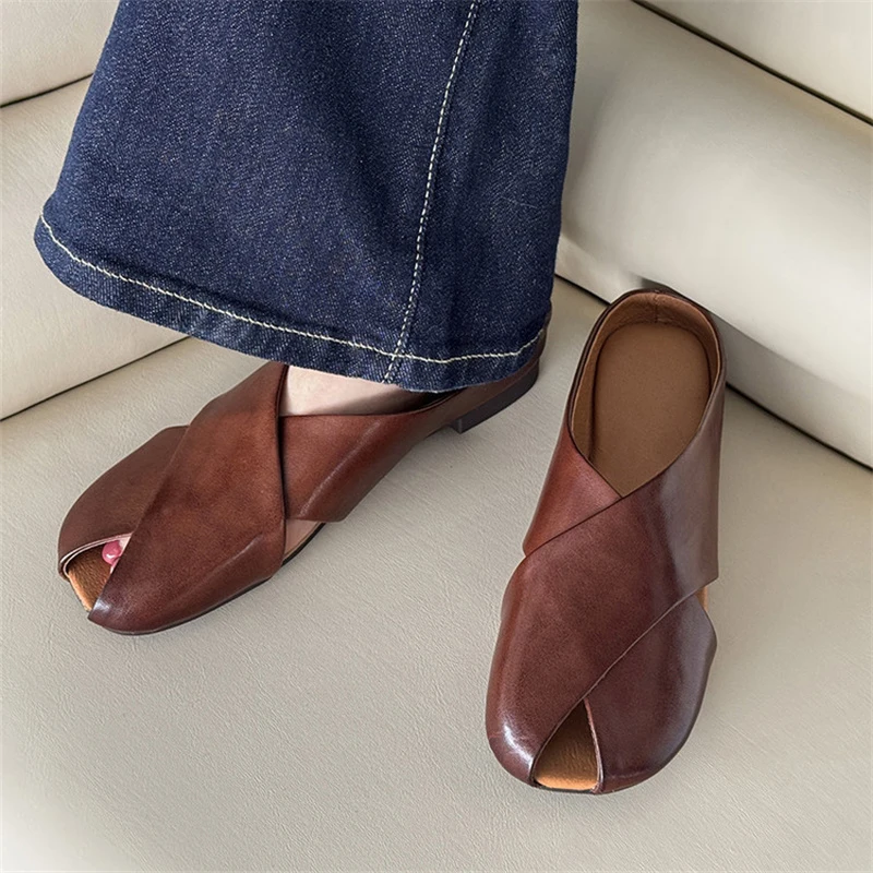 High Quality Brand Mules Summer Women Shoes Cross Hollow Out Cow Leather Women Sandals for Women's Mules Shoes QN19
High Quality Brand Mules Summer Women Shoes Cross Hollow Out Cow Leather Women Sandals for Women's Mules Shoes QN19