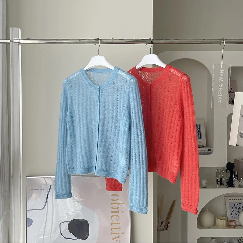 Ladies Knitted Woolen Cardigan round Neck Hollow Elastic Commute Style Long Sleeve Regular Length Single Piece Pure Color
Ladies Knitted Woolen Cardigan round Neck Hollow Elastic Commute Style Long Sleeve Regular Length Single Piece Pure Color