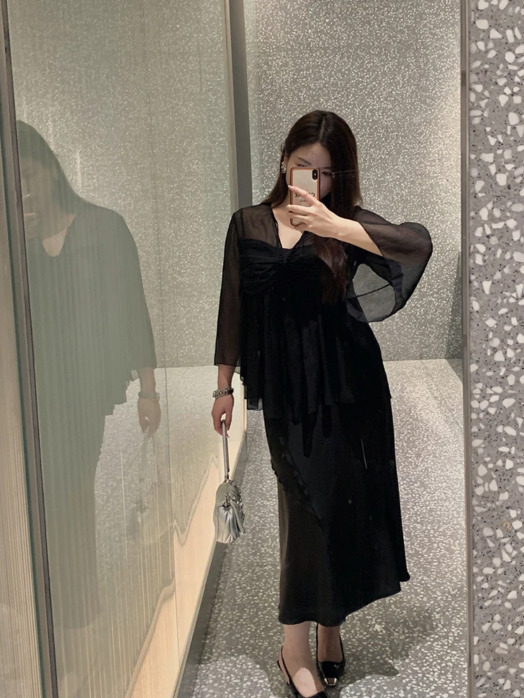 plus Size Women's Summer Shirt Tagkita Black Chiffon See through Sensation V Neck Loose Fit Casual Style Nine Sleeve Length
plus Size Women's Summer Shirt Tagkita Black Chiffon See through Sensation V Neck Loose Fit Casual Style Nine Sleeve Length