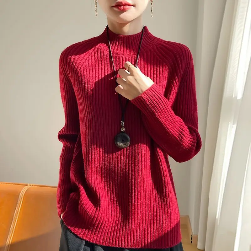 2025 Autumn and Winter New Base Solid Color Knit Pullovers Pit Strip Half Turtleneck Sweater for Women 
2025 Autumn and Winter New Base Solid Color Knit Pullovers Pit Strip Half Turtleneck Sweater for Women