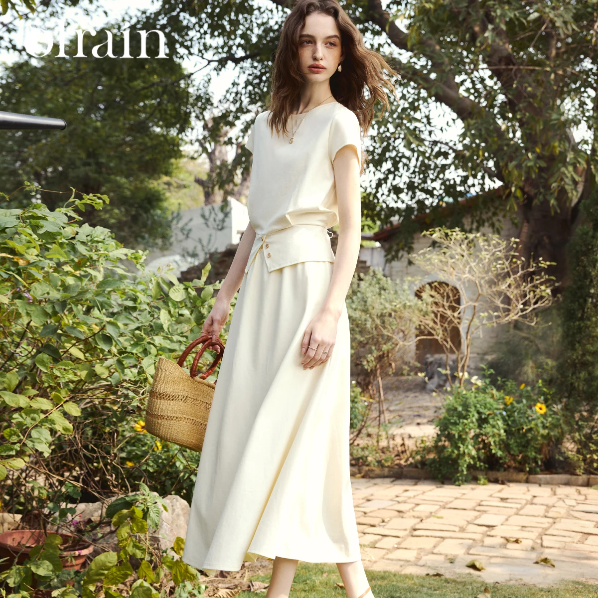 OLrain Women Waist Button Skirt Set 2026 Summer Top A-Line Skirt Loose Slim Elegant Commuter Two-piece Outfit O58XE005185
OLrain Women Waist Button Skirt Set 2026 Summer Top A-Line Skirt Loose Slim Elegant Commuter Two-piece Outfit O58XE005185