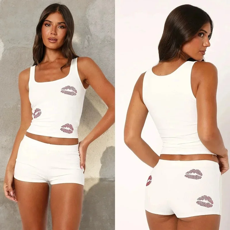 Fashionable Lip-shaped Red Rhinestone-studded Camisole Casual Sleeveless U-neck Stretch Top Women's Daily Wear Short Pants Suit
Fashionable Lip-shaped Red Rhinestone-studded Camisole Casual Sleeveless U-neck Stretch Top Women's Daily Wear Short Pants Suit
