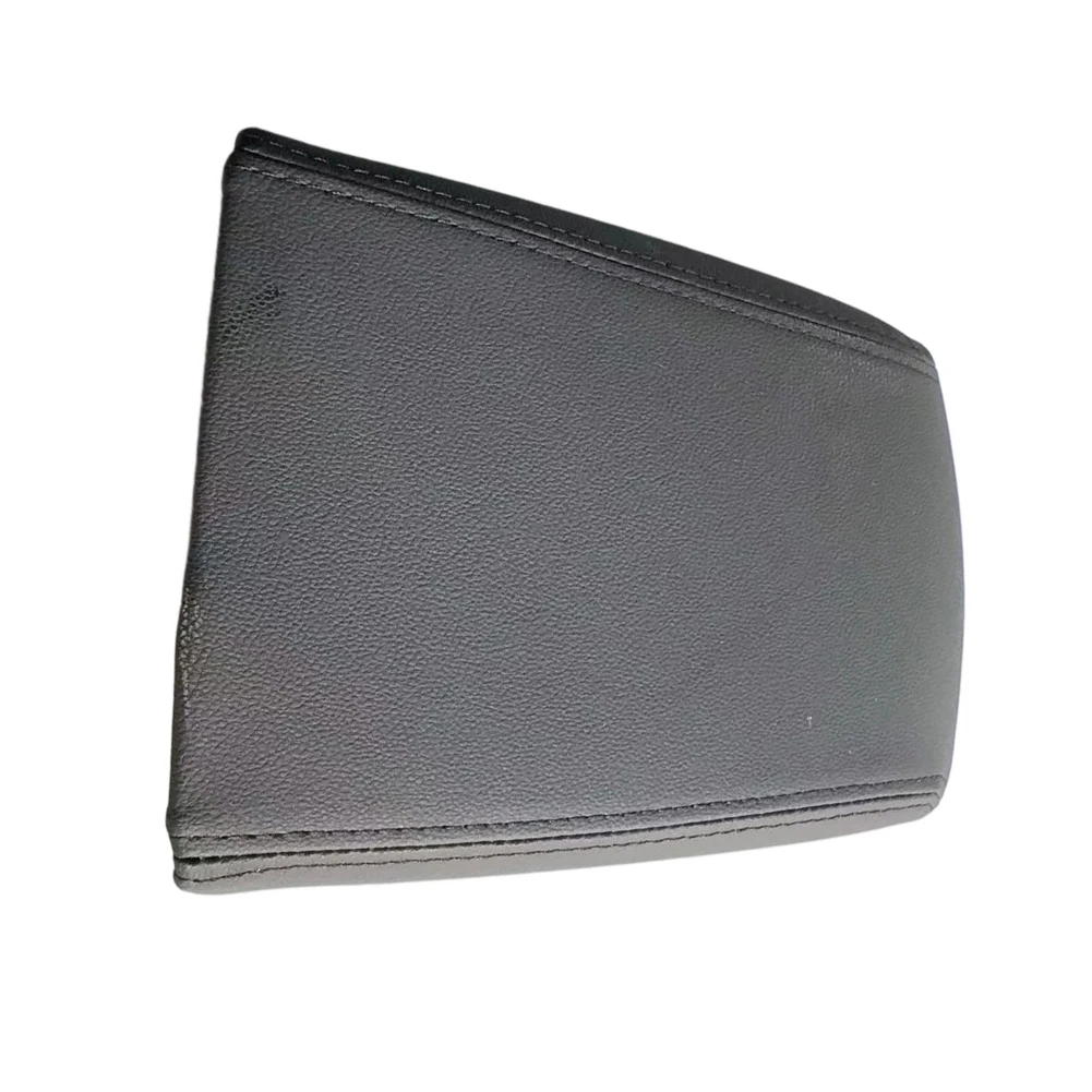 For Golf 7 For MK7 Center Console Armrest Cover Black Leather Direct Replacement for Factory Style Interior Refresh
For Golf 7 For MK7 Center Console Armrest Cover Black Leather Direct Replacement for Factory Style Interior Refresh