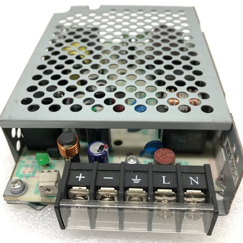 8V2.5A RKW12-2R5C Industrial equipment power supply
8V2.5A RKW12-2R5C Industrial equipment power supply