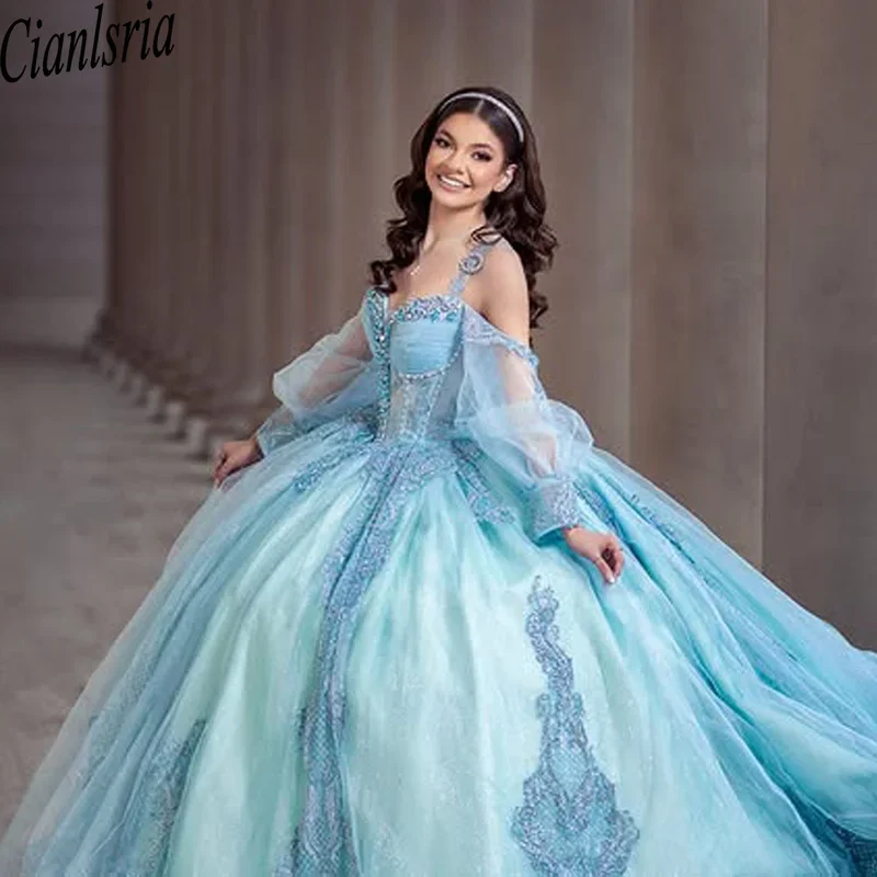 Блестящие светло-голубые платья Quinceanera с бантом, роскошные кружевные цветы, платья de 15, платья принцессы для дня рождения 
Блестящие светло-голубые платья Quinceanera с бантом, роскошные кружевные цветы, платья de 15, платья принцессы для дня рождения