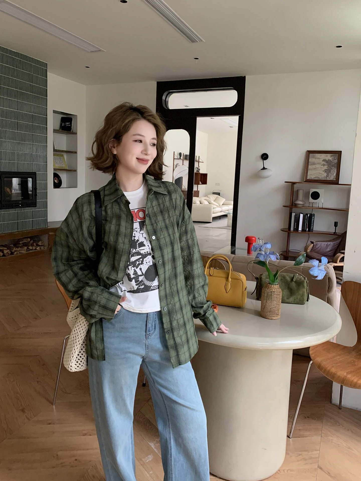 Женская рубашка Xuanxuan в клетку в ретро-стиле с длинным рукавом, свободного кроя, зеленая, дышащая, удобная, повседневная, универсальная, весенняя мода
Женская рубашка Xuanxuan в клетку в ретро-стиле с длинным рукавом, свободного кроя, зеленая, дышащая, удобная, повседневная, универсальная, весенняя мода