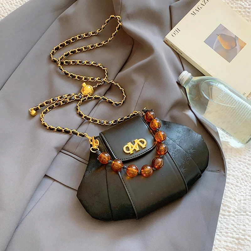 Leather Women's Handbag Luxury Designer Chain Shoulder Bag Fashion Brand Casual Tote Bag Ladies Crossbody Messenger Bag
Leather Women's Handbag Luxury Designer Chain Shoulder Bag Fashion Brand Casual Tote Bag Ladies Crossbody Messenger Bag