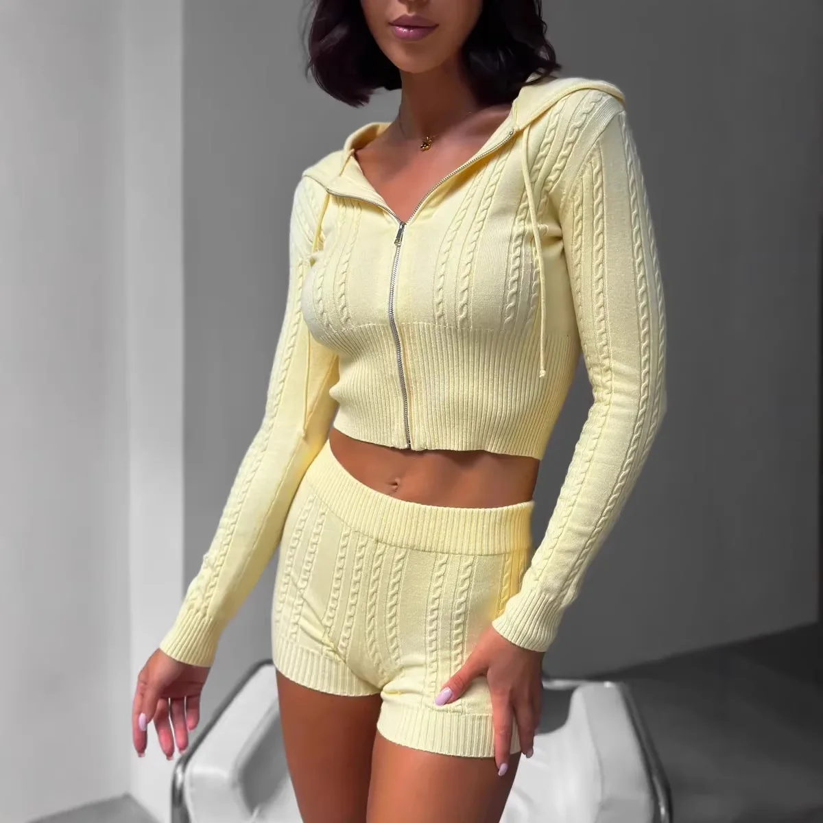 Women Zipper Hooded Long Sleeves Top+high Waist Slim Shorts Knitted Female Two Piece Set Spring Autumn Twist Knitted Shorts Set
Women Zipper Hooded Long Sleeves Top+high Waist Slim Shorts Knitted Female Two Piece Set Spring Autumn Twist Knitted Shorts Set