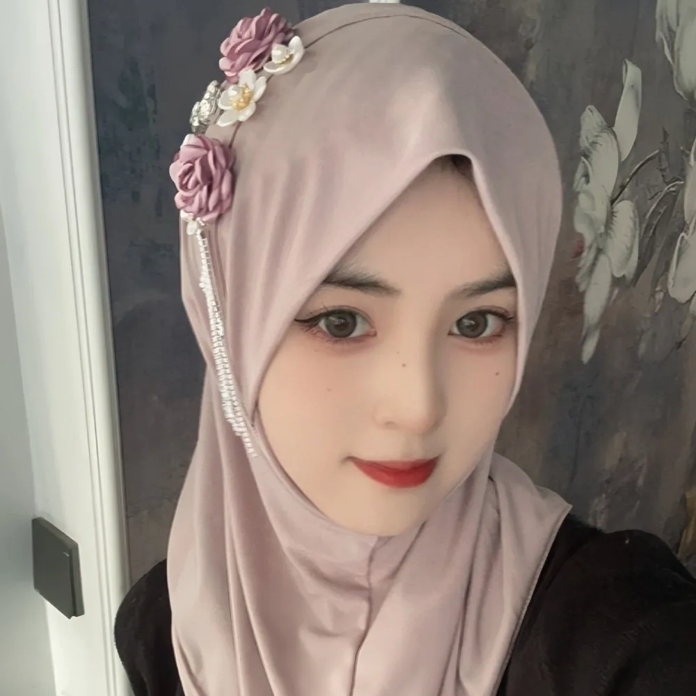 Fashion Elastic Flower Tassel Hijab Cap Soft Fabric Breathable Pre-Tied Headscarf Solid Color Polyester Head Wrap Casual
Fashion Elastic Flower Tassel Hijab Cap Soft Fabric Breathable Pre-Tied Headscarf Solid Color Polyester Head Wrap Casual