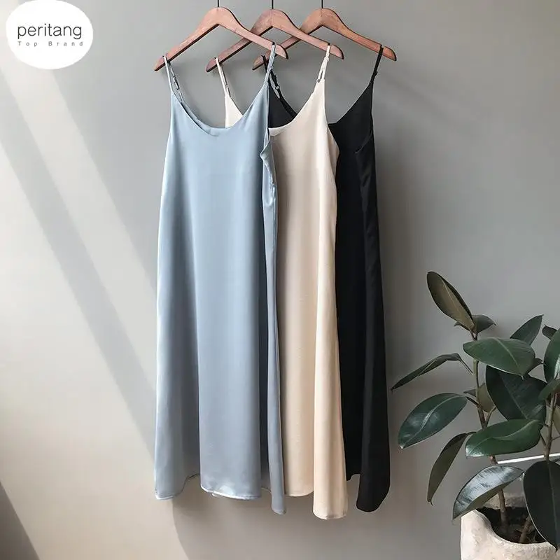 Arrival Women V-Neck Sleeveless Women Vintage Satin Summer Long Dress Boho Elegant Women Casual Dress Vestidos Female
Arrival Women V-Neck Sleeveless Women Vintage Satin Summer Long Dress Boho Elegant Women Casual Dress Vestidos Female