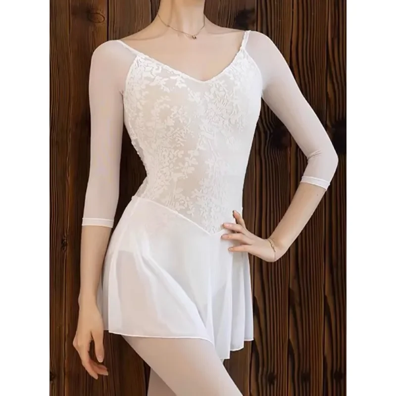 customized ballet training dress professional gymnastics clothes classical ethnic dance jumpsuit short skirt plush mesh leotard
customized ballet training dress professional gymnastics clothes classical ethnic dance jumpsuit short skirt plush mesh leotard